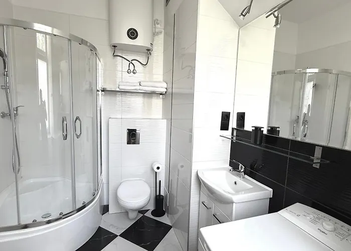 Jaracza 3 By Dreamap Лодзь